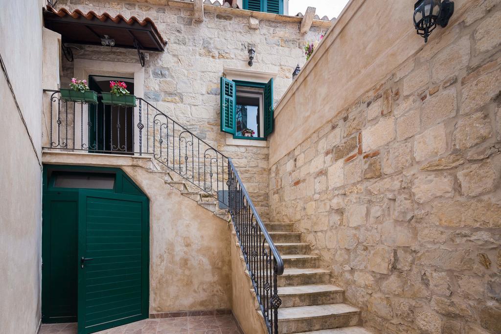 Apartments Dujam Without Terrace Split Dış mekan fotoğraf